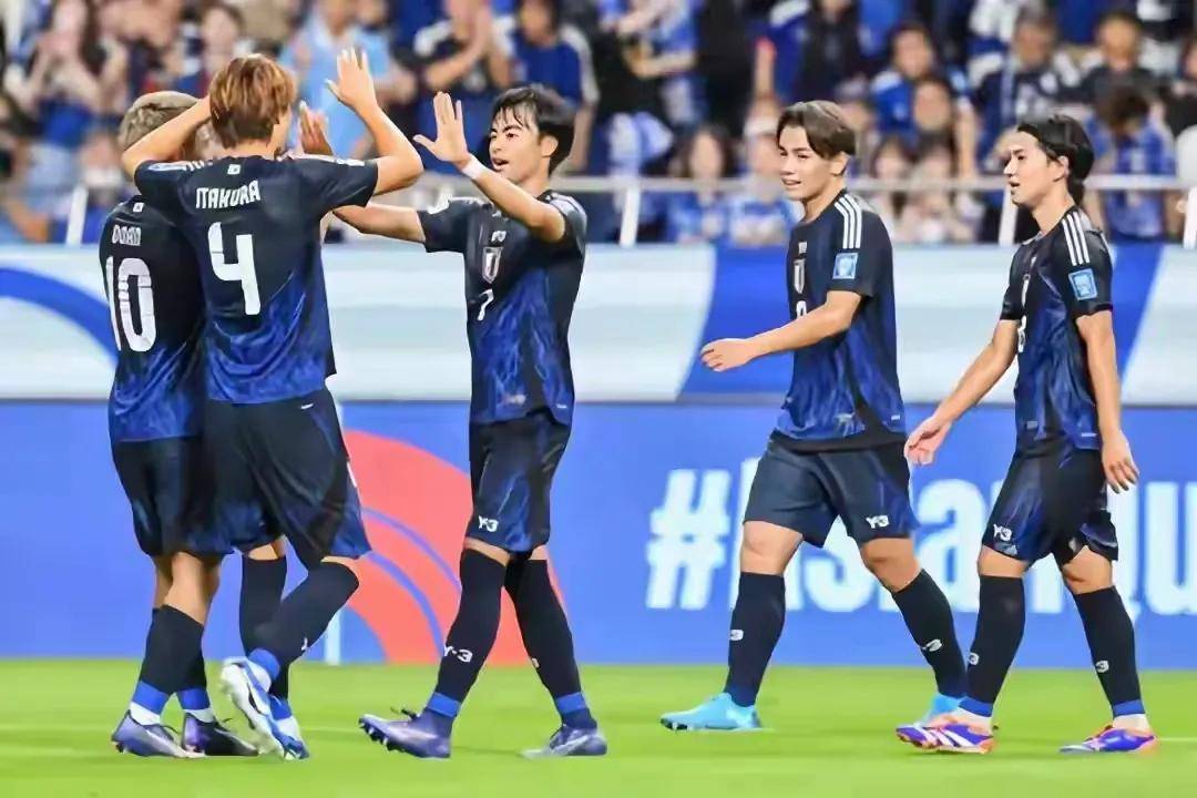 日本6-1大胜中国香港，安永佳头球破门，热尔曼-良大四喜的简单介绍